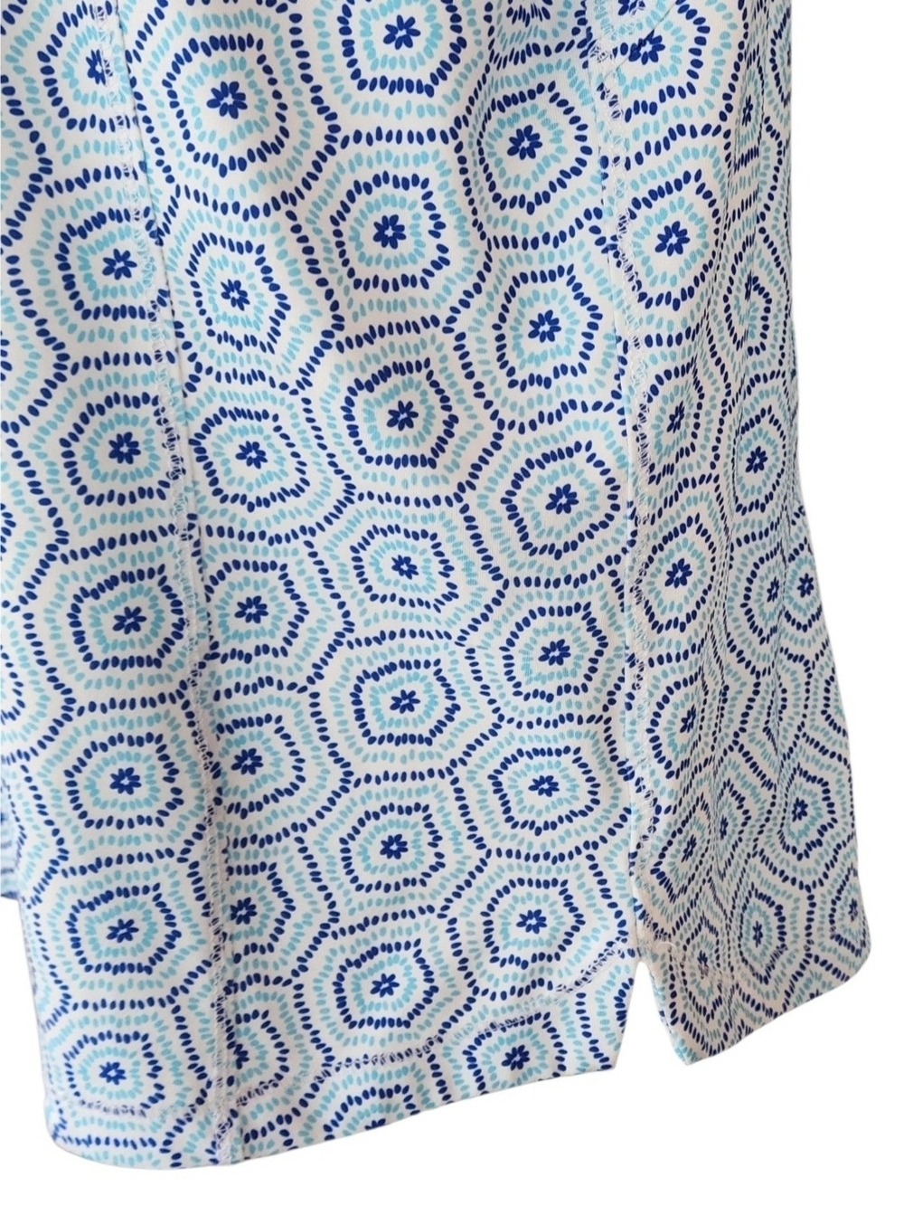 Belyn Key Light Blue Hexagon Print Sleeveless Polo - Picture 6 of 11
